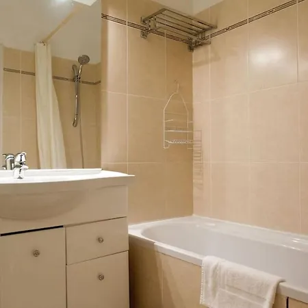 Two Bedroom With Terrace In New Secure Building Near Palais And Beaches 515 Apartament Cannes