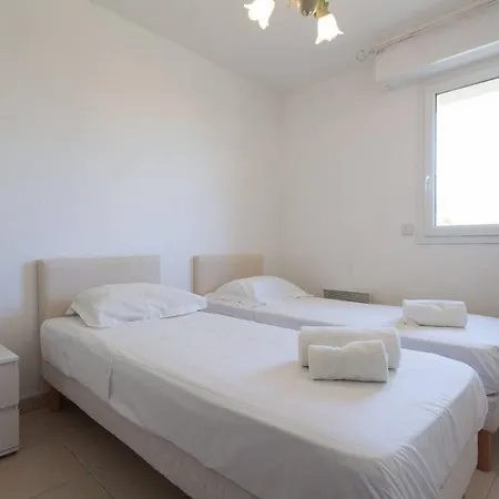 Terrace Apartment: Near Palais And Beaches Cannes